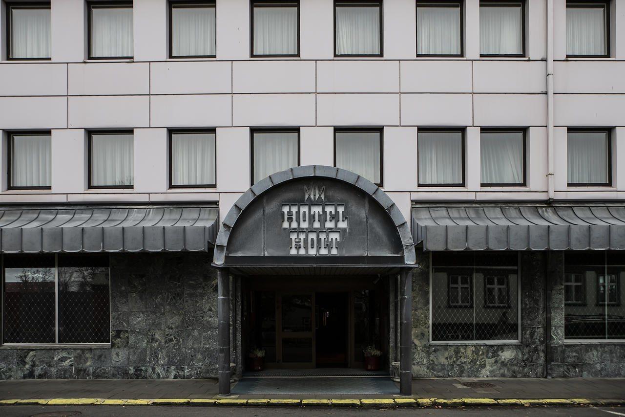 Holt Hotel