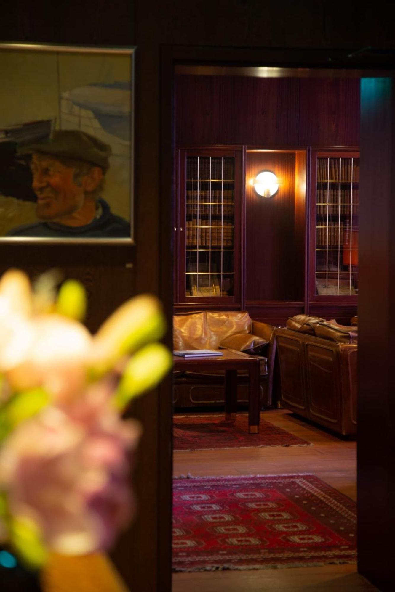 Hotel Holt