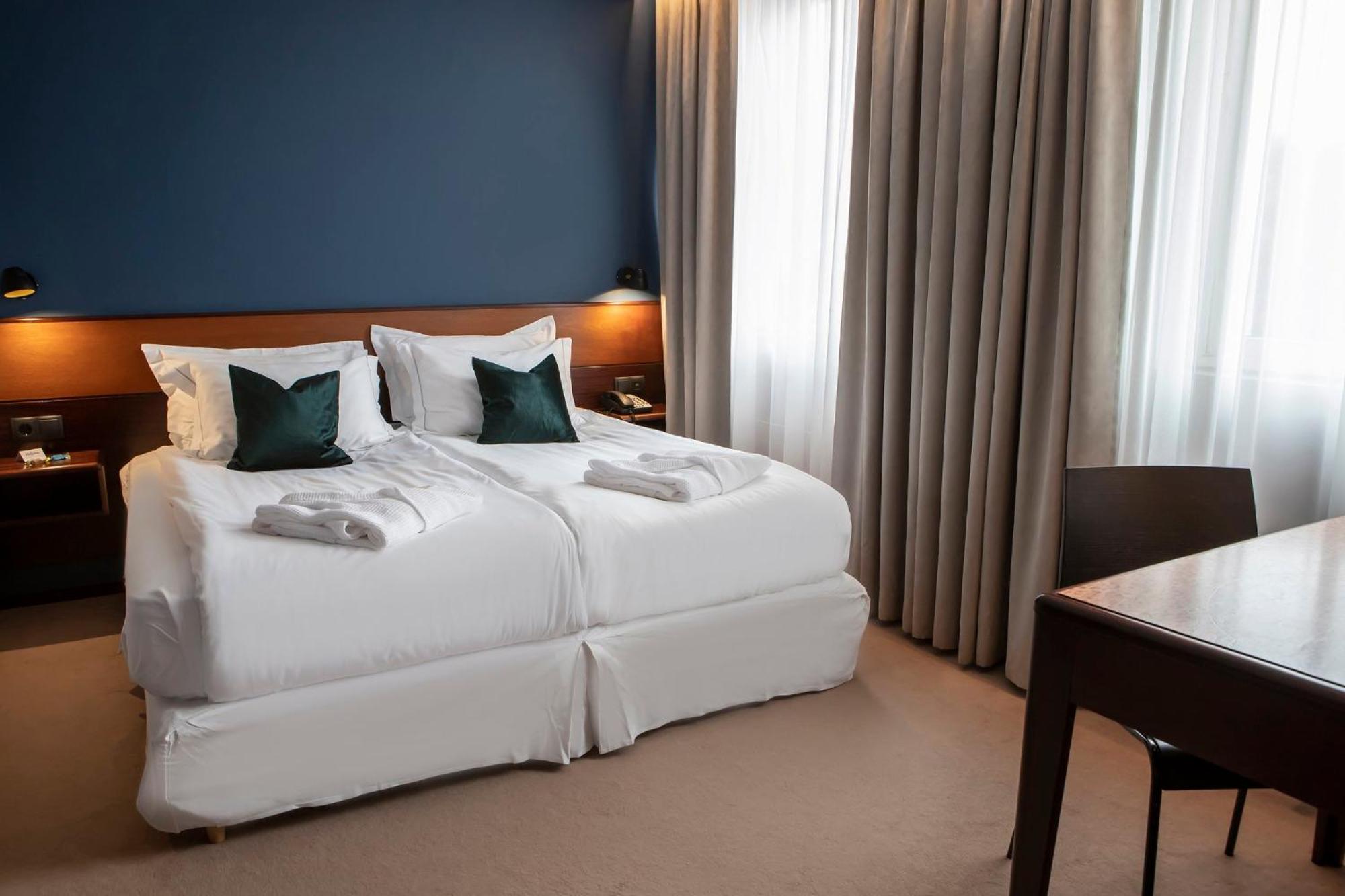 Hotel Holt 4*